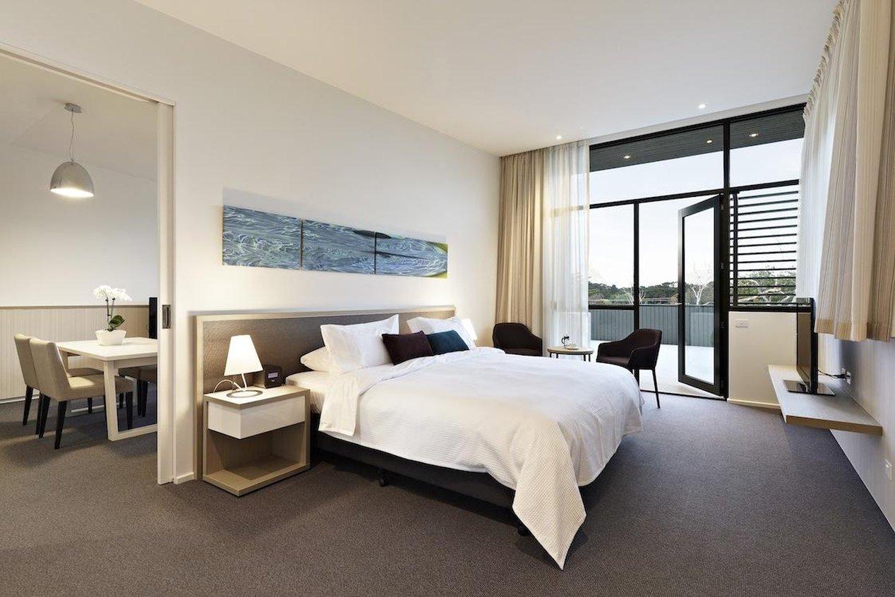 Quarters At Flinders Hotel Экстерьер фото